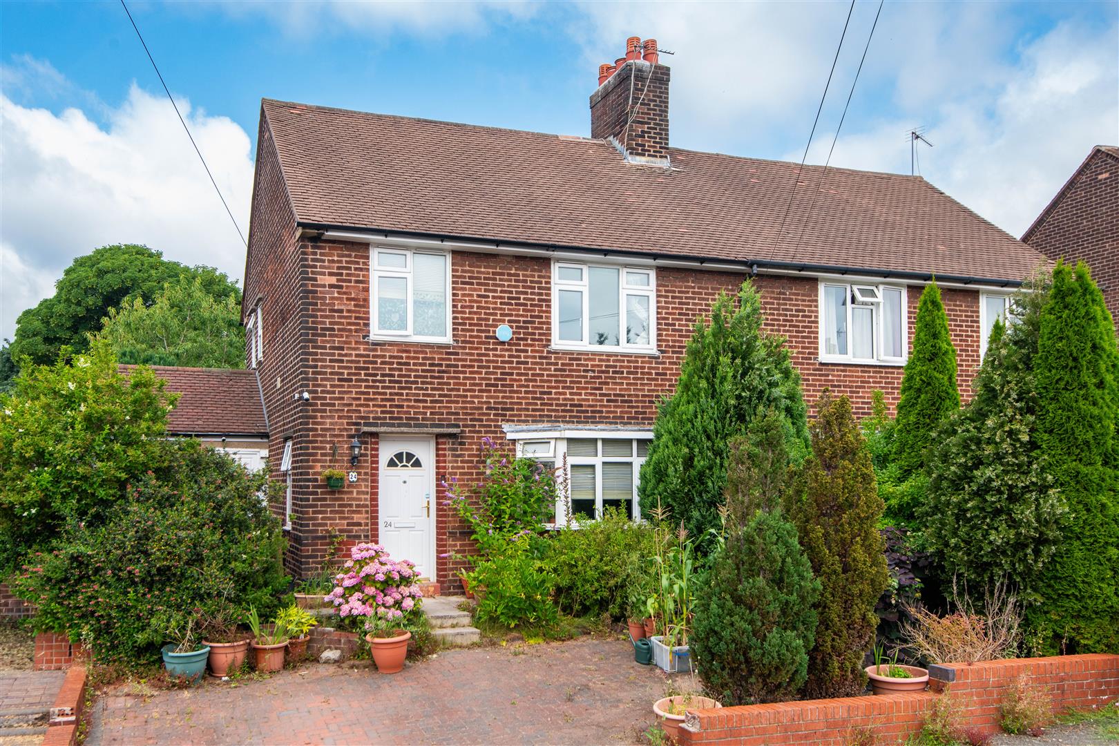 2 bed property in The Avenue, Chorley